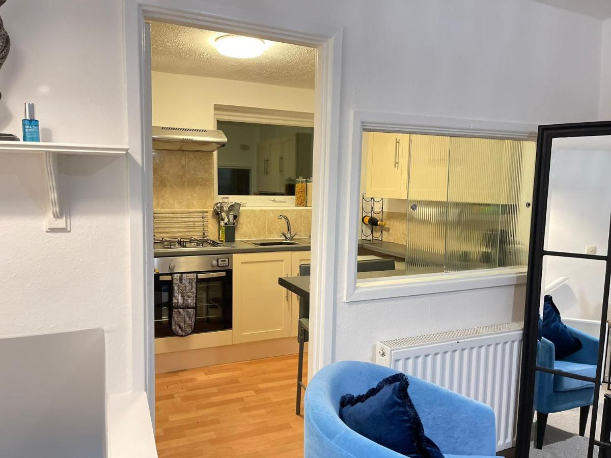 Lovely 1 Bed Home Near Hospital, With Parking & Garden Work Contractor Leisure, Sapphire Cambridge  Ngoại thất bức ảnh